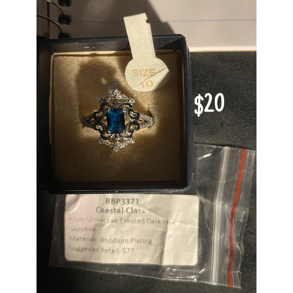 Coastal Class Silver Ring with Blue Sapphire